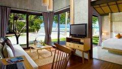 008-Akyra-Chura-Samui-one-bedroom-suite-sea-view3.jpg