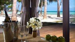 010-Akyra-Chura-Samui-Accommodation4.jpg