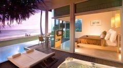 02-Aleenta-Phuket-Phang-Nga-Resort-Pool-Suite-1.jpg