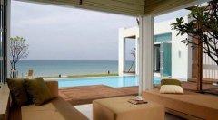 04-Aleenta-Phuket-Phang-Nga-Resort-Beachfront-Suite-2.jpg