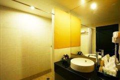 02-Superior-Room-2.jpg