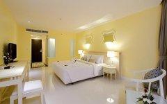01-Andaman-Embrace-Phuket-Andaman-Deluxe.jpg