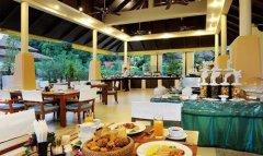 006-Aonang-Cliff-Beach-Resort-Krabi-Dining.jpg