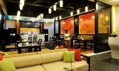 008-Aonang-Cliff-Beach-Resort-Krabi-Dining.jpg