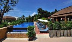 016-Aonang-Cliff-Beach-Resort-Krabi-Pool.jpg