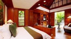 01-Banyan-Tree-Phuket-Deluxe-Villa-1.jpg