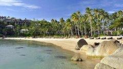021-banyan-tree-samui-overview.jpg