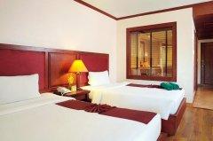 Baumanburi-Phuket-008.jpg