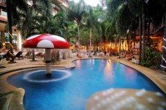 Baumanburi-Phuket-023.jpg