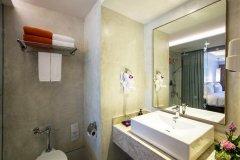 Beyond-Resort-Karon-003.jpg
