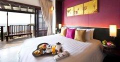 014-bhundhari-samui-dining-in-room.jpg