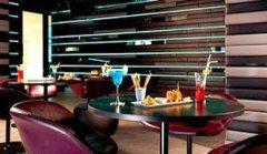 res-b-lay-tong-phuket-Beat-Club.jpg