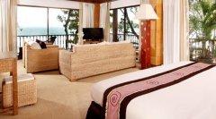 05-Beachfront-Suite.jpg