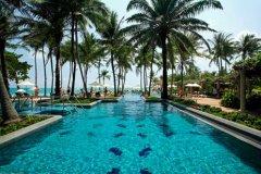 020-Centara-Grand-Samui-Swimming-Pool.jpg