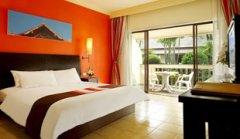 1centara-kata-resort-phuket-FAMILY-DELUXE-Room.jpg