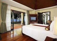 04-centara-seaview-resort-khao-lak-Luxury-Pool-Villa.jpg