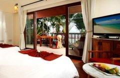 005-centara-villas-samui-deluxe-ocean-view-villa.jpg