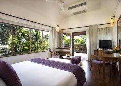Centara-Villas-Phuket-003.jpg