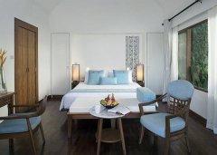 Centara-Villas-Phuket-008.jpg