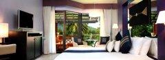 01-Deluxe-Lagoon-View-King.jpg