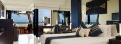 04-Dusit-Club-Room-King.jpg