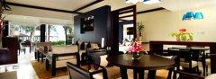 06-Dusit-Suite-King.jpg