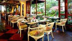 restaurants-laguna-cafe.jpg