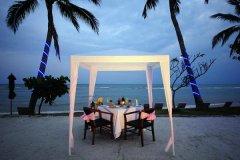 022-fenix-resort-samui-dining.jpg