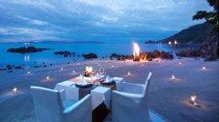 022-four-seasons-samui-Dinner-on-the-Beach.jpg