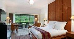 01-Deluxe-Room-Garden-View.jpg