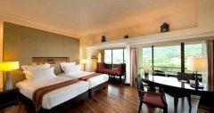05-Junior-Suite-Garden-View.jpg