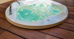 Hilton-Phuket-Spa-1.jpg