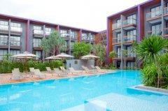 12-Holiday-Inn-Express-Phuket.jpg