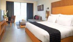 1holiday-inn-resort-phuket-SUPERIOR-ROOM-2.jpg