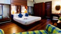 004-boat-suite.jpg