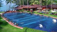 007-swimming-pool.jpg