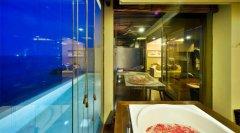 01-Impiana-Private-Villas-Phuket-Deluxe-Suite-2.jpg