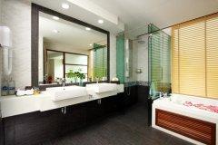 001-kc-resort-samui-Grand-Deluxe-Jacuzzi-02.jpg