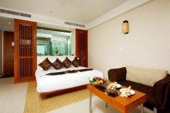 002-kc-resort-samui-Deluxe-Jacuzzi-Suite-02.jpg