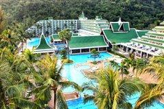 facilities-Free-form-Pool.jpg