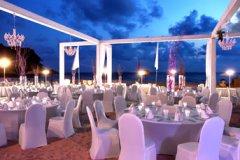 meeting-Banquet-setup-on-the-beach.jpg