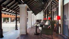 009-le-meridien-samui-hub-lounge.jpg