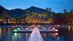 013-le-meridien-samui-Ocean-Pier-Dinner.jpg