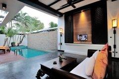Malisa-Villa-Suites-024.jpg