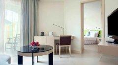 Millennium-Resort-Patong-Phuket-014.jpg