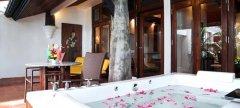 010-mom-tris-villa-royale-phuket-Hong-Sam.jpg