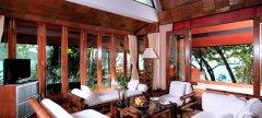 019-mom-tris-villa-royale-phuket-Hong-See.jpg