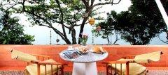 022-mom-tris-villa-royale-phuket-Ocean-Wing-Bourgogne.jpg