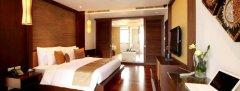 008-Sea-View-Pool-Suite-2-Bedroom.jpg