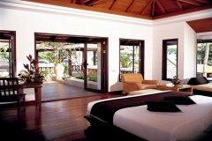 07-muang-samui-spa-resort-Royal-Suite-Sea-View.jpg